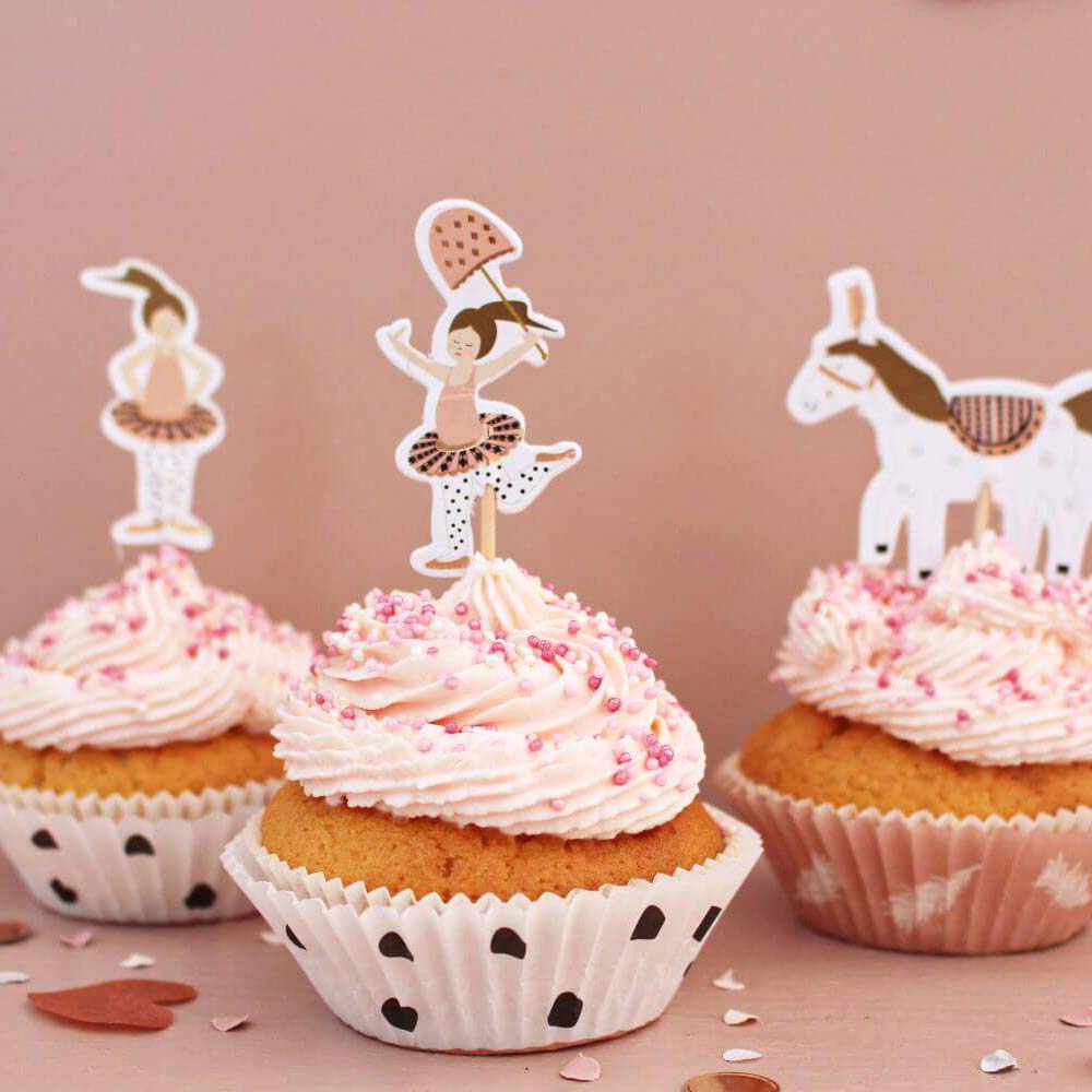 Cupcake Set Circus